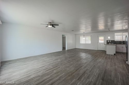 3108 39th Ave, Phoenix AZ  85019-4102 exterior