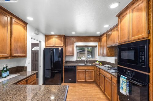 4071 Pomona Way, Livermore, CA 94550-3444