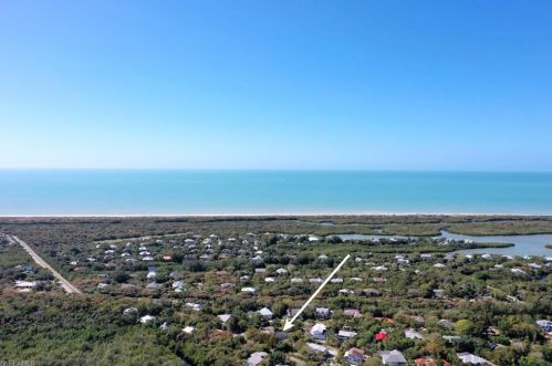 4560 Brainard Bayou Rd, Sanibel, FL 33957-2432
