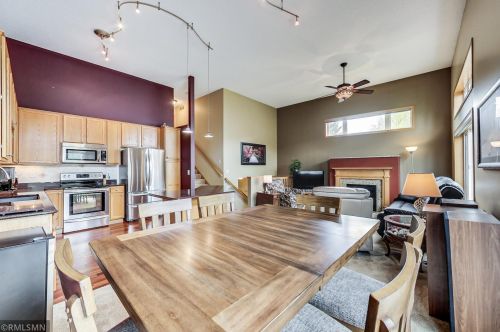 7400 Brady Path, South Saint Paul MN  55076-2341 exterior