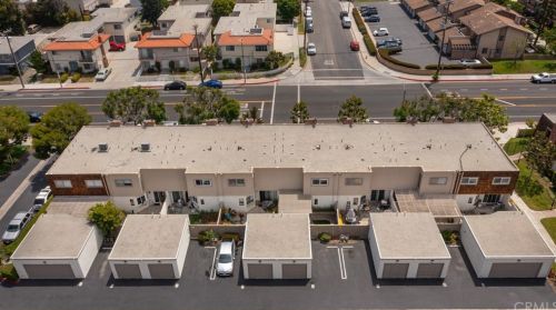 16711 Algonquin St, Huntington Beach CA 92649-3803 exterior