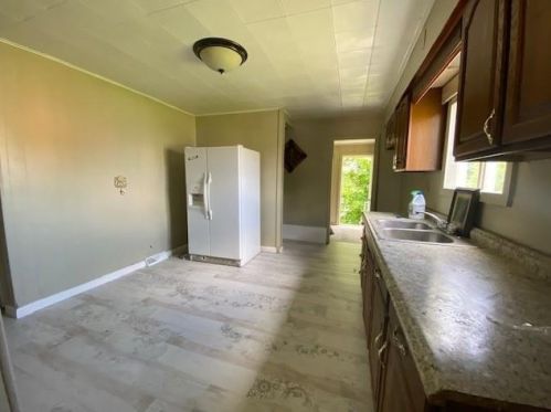 1510 Packer St, Mckeesport PA  15132-4936 exterior