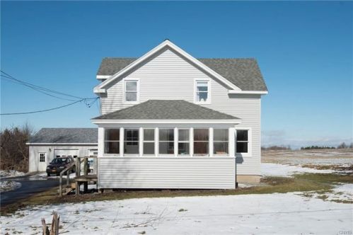 697 Genesee Street Rd, Skaneateles NY  13152-9311 exterior