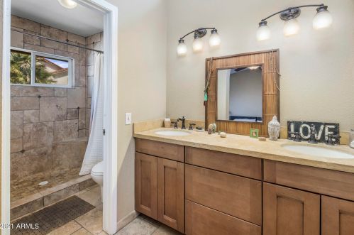 8968 Davenport Dr, Scottsdale AZ 85260-4375 exterior