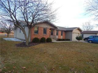 329 Eastwood St, Wauseon, OH 43567-1527