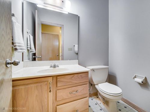 555 Lantern Walk, Valpo IN  46385-2980 exterior