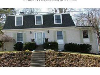 1627 Greystone Rd, Charleston, WV 25314-2211