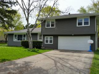4381 Curry Ln, Windsor, WI