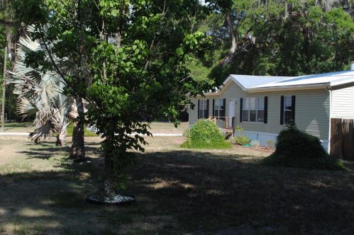 3400 135th St, Anthony, FL 32617-2276