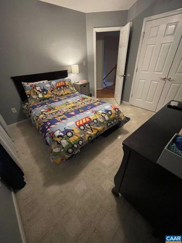 10 Possum Ln, Bybee VA  22963-3222 exterior