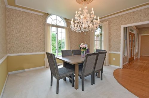 1043 Robertson Rd, Covington KY  41015-2145 exterior