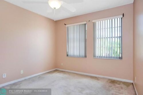 17398 20th Ct, Hollywood FL  33029-5541 exterior