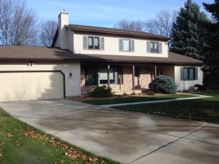 15 Pintail Cir, Madison, WI 53717-1807