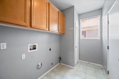 147 Tijeras Crk, Beaumont CA  92223-7308 exterior