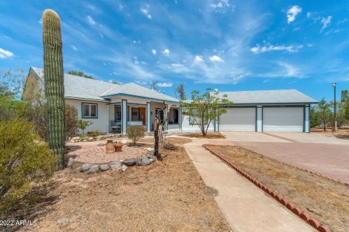 20902 Bradley Rd, Wittmann, AZ 85361-8668