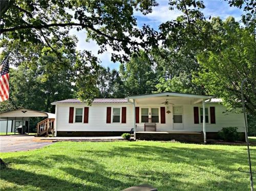 4357 Bart Lee St, Claremont, NC 28610-9666