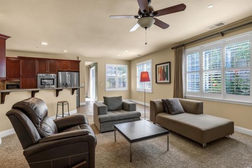 2024 Cooper Dr, Santa Rosa CA  95404-5682 exterior