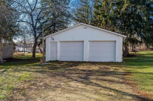 410 Allen St, Clinton WI  53525-9482 exterior