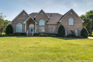 1036 Dorset Dr, Hendersonville, TN 37075-1705