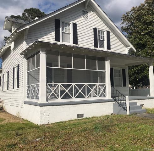 104 Freemason St, Edenton, NC 27932-1916