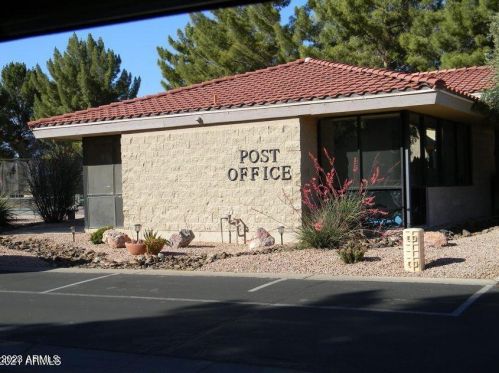 1935 Torrey Pne Ln, Chandler AZ  85249-3876 exterior