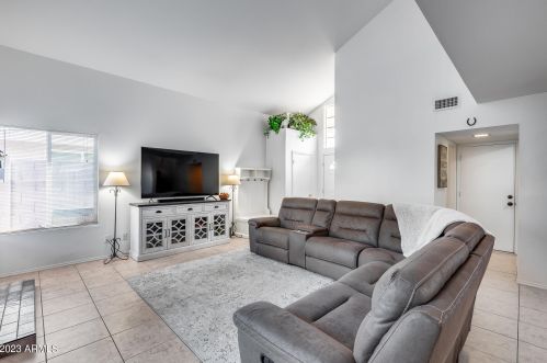 4442 Oraibi Dr, Glendale AZ  85308-7320 exterior