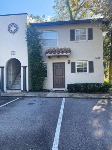 807 Weldona Ln, Orlando, FL 32801-4251
