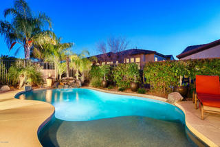 12455 Rosewood Ln, Peoria, AZ 85383-2582