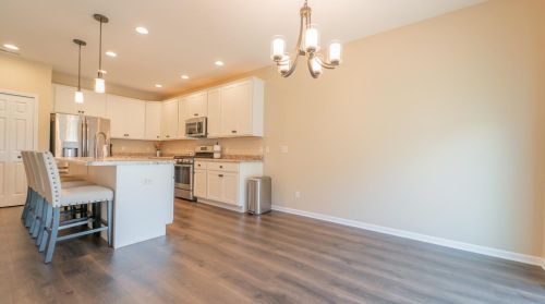 950 117th Pl, Crown Point IN  46307-7174 exterior