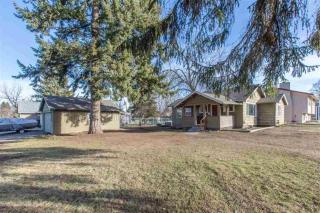 4007 22nd Ave, Spokane, WA 99223-5517