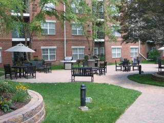 1455 Washington Blvd, Stamford CT  06902-8809 exterior