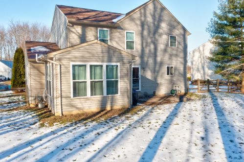 1513 Thornberry Rd, Amelia OH  45102-1772 exterior