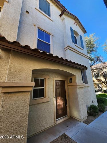 160 Laurel Ct, Gilbert AZ  85233-4406 exterior