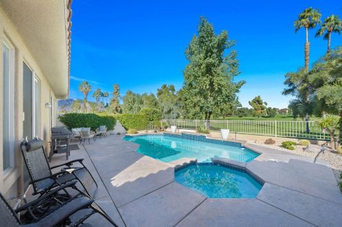 166 Kavenish Dr, Rancho Mirage CA  92270-3244 exterior