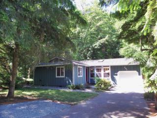 201 Harbor View Dr, Bellingham, WA 98229-7760