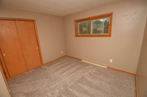 1511 Sandy Ln, Watertown WI  53098-1610 exterior