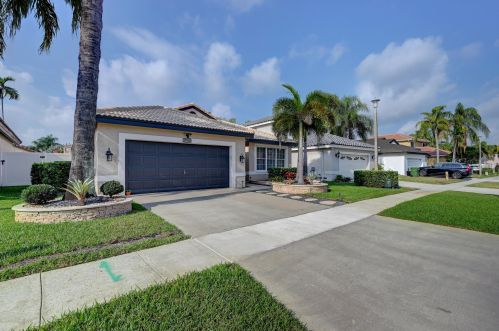 17912 12th Ct, Hollywood FL  33029-4924 exterior