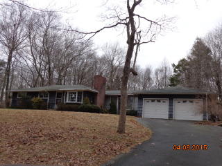 51 Parker Hill Rd, Deep River, CT 06419-2307