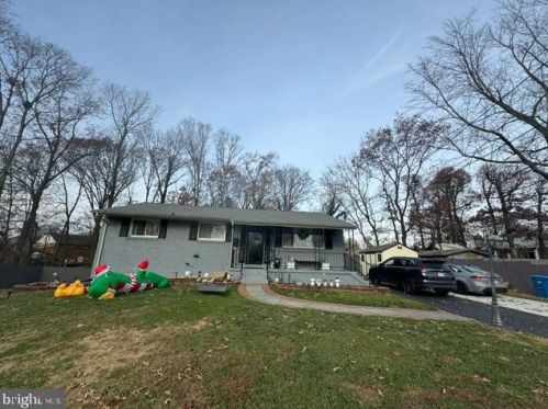 7402 Conway Ct, Springfield VA  22150-2004 exterior
