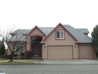 2029 Newhaven Loop, Richland, WA 99352-8595