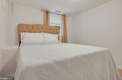 1707 Minnesota Ave, Washington DC  20020-4723 exterior