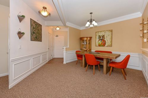 2032 Finch Ln, Central Islip, NY 11722-4492