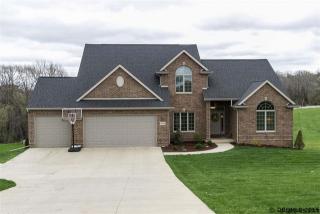 10580 Freedom Rdg, Dubuque, IA 52003-9100