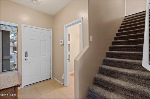 5014 6 St, Phoenix AZ 85012-1311 exterior