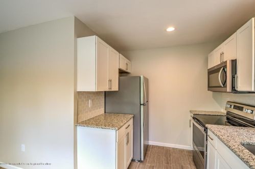 78 Jackson Mills Rd, Jackson Twp NJ  08527-3052 exterior