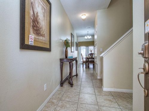 8977 Coco Palm Rd, Kissimmee, FL 34747-1584