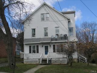 11 Seeley St, Danbury, CT 06810-7933