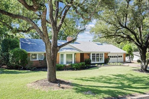 6313 Firth Rd, Fort Worth, TX 76116-2042