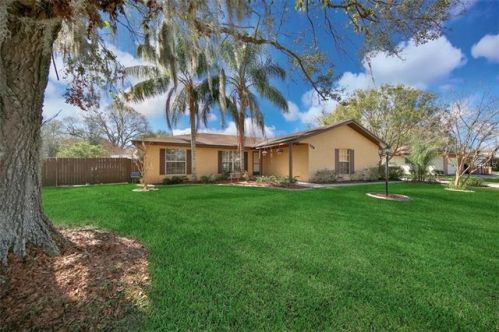 128 Jenny Way, Lakeland, FL 33809-2217