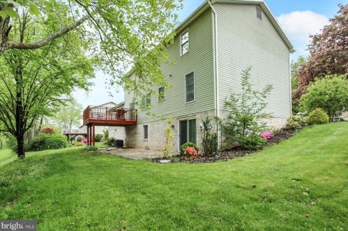 1153 Dry Powder Cir, Navy Sup Dpt, PA 17050-7331